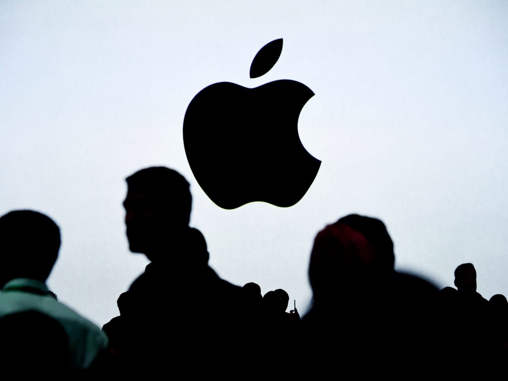 Apple benzer logolu şirketlere dava açtı!